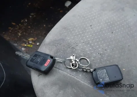 2020 Mitsubishi Mirage G4 Es z USA, uszkodzony, nr VIN ML32F3FJ6LHF09062